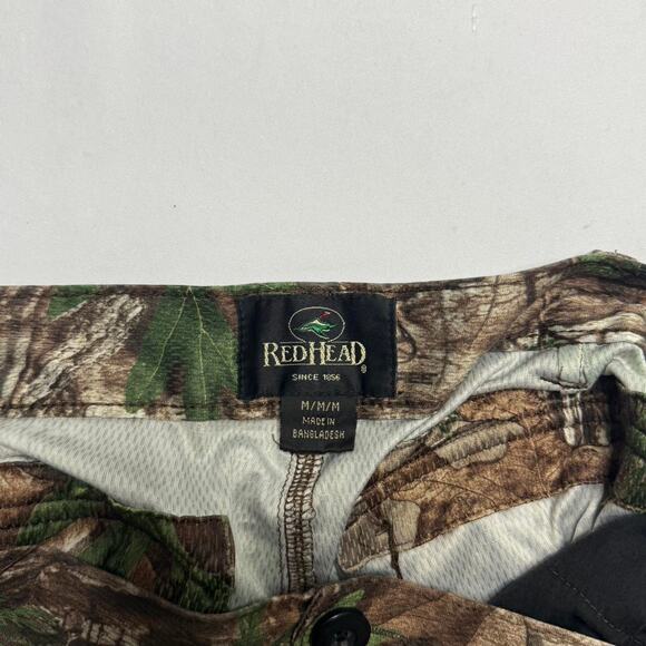 RedHead Realtree Camo Cargo Shorts Men’s Size M Hunting Outdoor - Picture 3 of 4